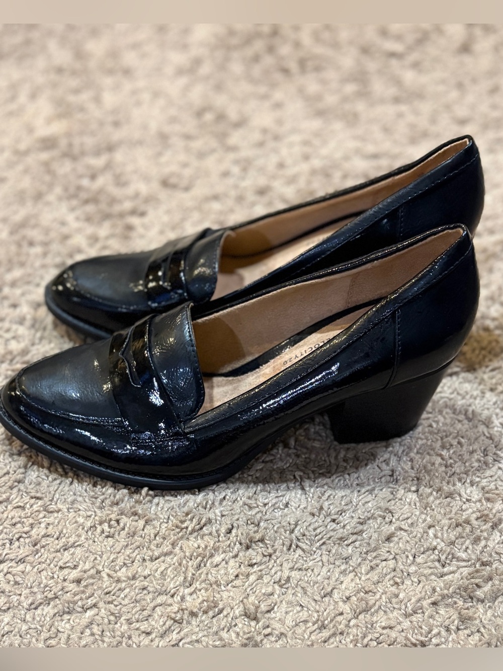 Life Stride BLK Patent Penny Loafers Comfort Work Career Teacher Shoes Like New - Picture 4 of 10